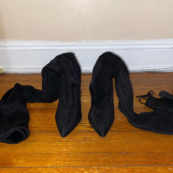 Thigh High Boots - size 6.5 - Picture 2 of 2